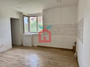 Prodej rodinného domu, Kozárovice, 150 m2