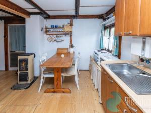 Prodej chaty, Poříčí nad Sázavou - Hvozdec, Vrabčí brod, 56 m2