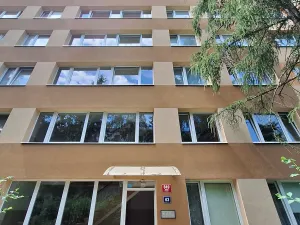 Prodej bytu 3+1, Praha - Podolí, Kaplická, 65 m2