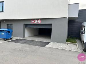 Pronájem garážového stání, Olomouc, Věry Pánkové, 13 m2