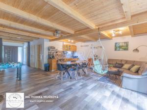 Prodej rodinného domu, Mikulovice, Na Bukovci, 200 m2