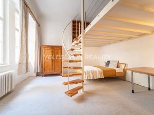 Pronájem bytu 4+kk, Praha - Malá Strana, Malostranské náměstí, 108 m2