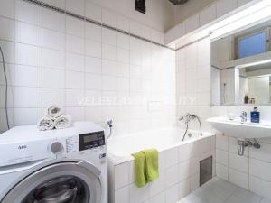 Pronájem bytu 4+kk, Praha - Malá Strana, Malostranské náměstí, 108 m2