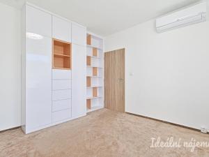 Pronájem bytu 3+1, Brno, Kuršova, 70 m2