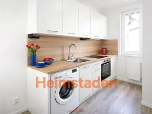 Pronájem bytu 2+1, Ostrava - Moravská Ostrava, Čs. legií, 47 m2