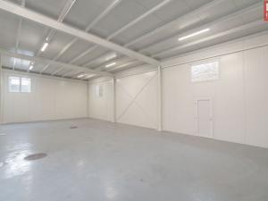 Pronájem skladu, Prostějov, Floriánské nám., 390 m2
