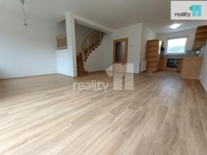 Pronájem rodinného domu, Praha - Satalice, Menšíkova, 149 m2