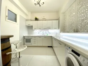 Pronájem bytu 1+1, Praha - Modřany, Dolnocholupická, 50 m2