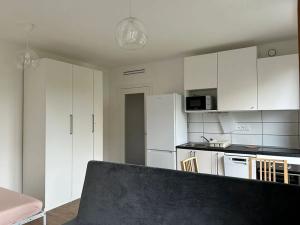 Pronájem bytu 1+kk, Praha - Stodůlky, Hábova, 38 m2