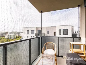 Pronájem bytu 3+kk, Praha - Hloubětín, Waltariho, 75 m2