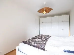 Pronájem bytu 3+kk, Praha - Hloubětín, Waltariho, 75 m2