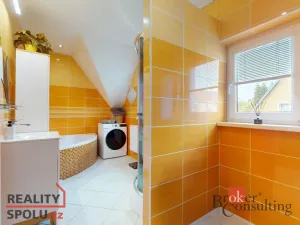 Prodej rodinného domu, Chomutov, 240 m2