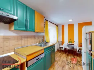 Prodej rodinného domu, Chomutov, 240 m2