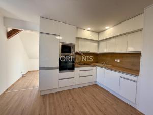 Pronájem bytu 3+kk, Chomutov, Na Příkopech, 90 m2