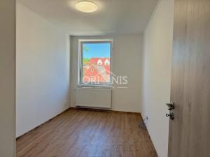 Pronájem bytu 3+kk, Chomutov, Na Příkopech, 90 m2
