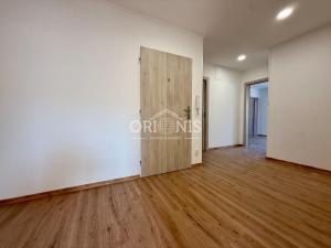 Pronájem bytu 3+kk, Chomutov, Na Příkopech, 90 m2