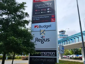 Pronájem obchodního prostoru, Praha - Ruzyně, Aviatická, 770 m2