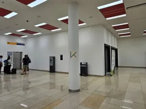 Pronájem obchodního prostoru, Praha - Ruzyně, Aviatická, 770 m2