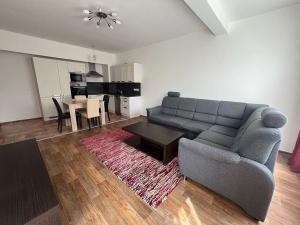 Pronájem bytu 2+kk, Praha - Hlubočepy, Werichova, 47 m2