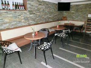 Pronájem ubytování, Blatnička, 830 m2