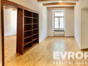 Prodej vily, Kouřim, Zlická, 450 m2