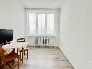 Prodej bytu 2+kk, Králův Dvůr, Plzeňská, 33 m2