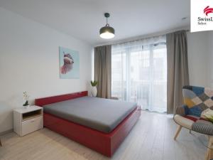 Pronájem bytu 1+kk, Praha - Karlín, Sokolovská, 34 m2
