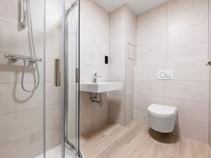 Pronájem bytu 2+kk, Praha - Hlubočepy, Na Zlíchově, 42 m2