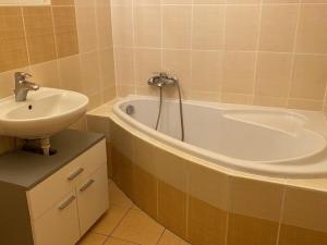 Pronájem bytu 2+kk, Jihlava - Hruškové Dvory, 56 m2