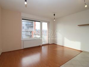 Pronájem bytu 2+kk, Praha, Sazovická, 48 m2