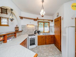 Prodej rodinného domu, Kunčice pod Ondřejníkem, 220 m2