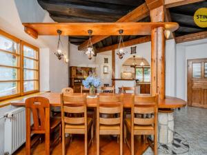 Prodej rodinného domu, Kunčice pod Ondřejníkem, 220 m2