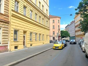Pronájem kanceláře, Praha - Nové Město, Lublaňská, 91 m2