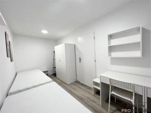 Pronájem bytu 2+1, Brno, Mendlovo náměstí, 32 m2
