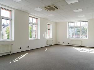 Pronájem kanceláře, Praha - Smíchov, Nádražní, 596 m2