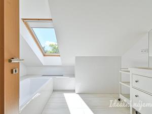 Pronájem bytu 6+kk a větší, Slavkov u Brna, U Mlýna, 260 m2