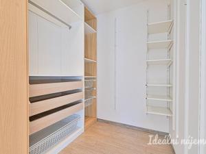Pronájem bytu 6+kk a větší, Slavkov u Brna, U Mlýna, 260 m2
