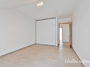 Pronájem bytu 6+kk a větší, Slavkov u Brna, U Mlýna, 260 m2