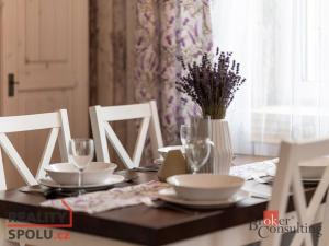 Prodej ubytování, Jičín - Sedličky, 786 m2