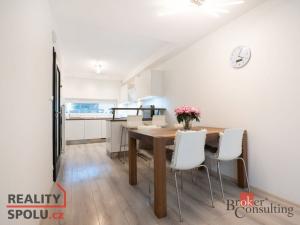 Pronájem rodinného domu, Praha - Dolní Měcholupy, Rothmayerova, 155 m2