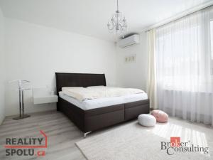 Pronájem rodinného domu, Praha - Dolní Měcholupy, Rothmayerova, 155 m2
