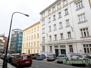 Pronájem bytu 1+1, Praha - Nové Město, Hálkova, 33 m2