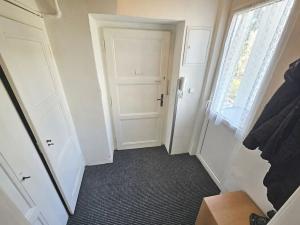 Pronájem bytu 2+kk, Praha - Nusle, V Občanském domově, 52 m2