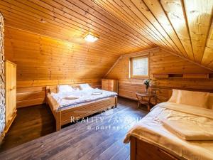 Prodej apartmánu, Klokočov, Slovensko, 866 m2