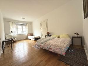 Pronájem bytu 2+kk, Praha - Holešovice, Veletržní, 54 m2