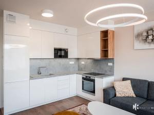 Pronájem bytu 2+kk, Praha - Holešovice, U Pergamenky, 55 m2
