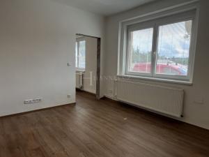 Pronájem bytu 2+1, Kamenné Žehrovice, Karlovarská třída, 55 m2