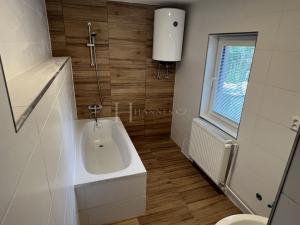 Pronájem bytu 2+1, Kamenné Žehrovice, Karlovarská třída, 55 m2