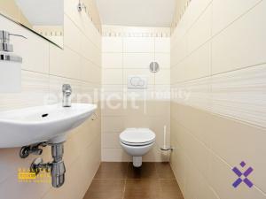Prodej kanceláře, Zlín - Prštné, Svat. Čecha, 293 m2
