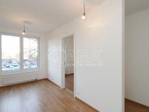 Pronájem bytu 2+kk, Praha - Chodov, Bachova, 40 m2